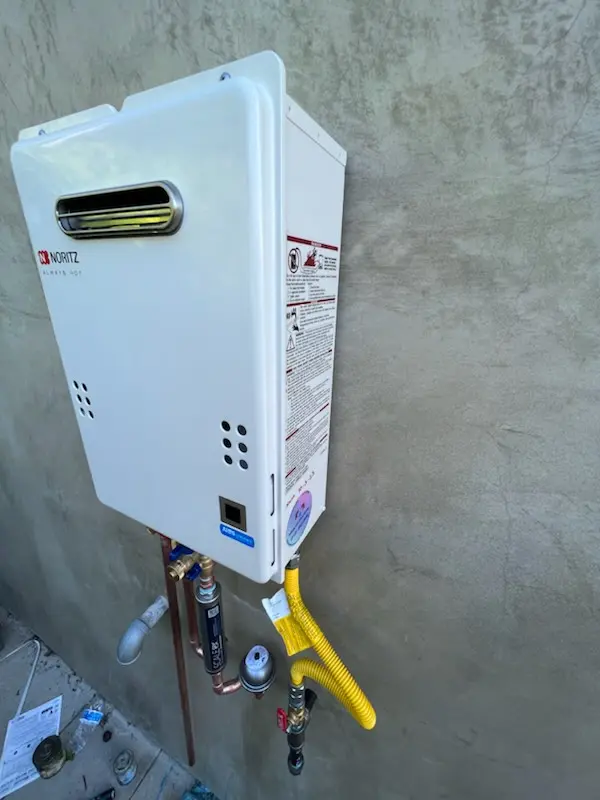 Tankless water heater installation for Alameda homes